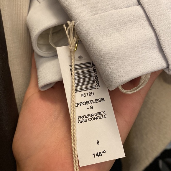 Aritzia The effortless pant - Picture 6 of 7